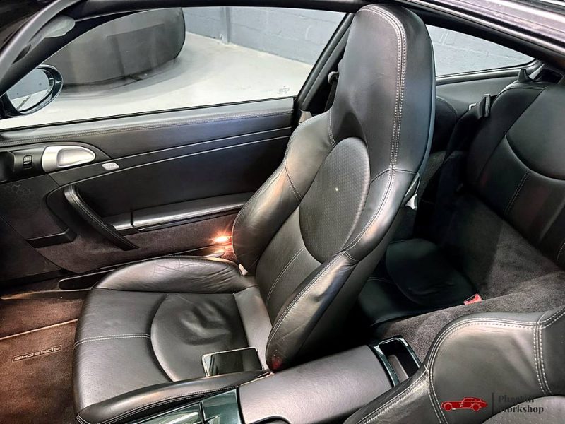 Porsche 911 (997.1) Targa 4S – 355 ch Tiptronic S | Vert Néphrite | Historique Complet Porsche