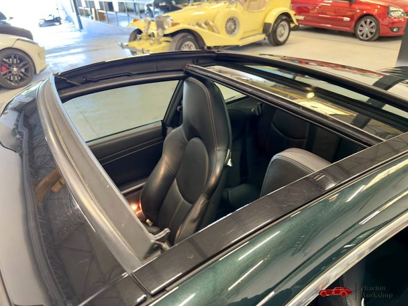 Porsche 911 (997.1) Targa 4S – 355 ch Tiptronic S | Vert Néphrite | Historique Complet Porsche