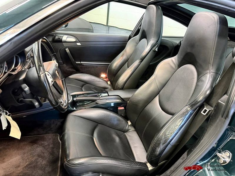 Porsche 911 (997.1) Targa 4S – 355 ch Tiptronic S | Vert Néphrite | Historique Complet Porsche