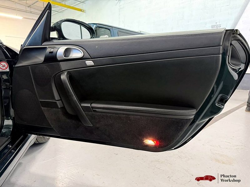 Porsche 911 (997.1) Targa 4S – 355 ch Tiptronic S | Vert Néphrite | Historique Complet Porsche