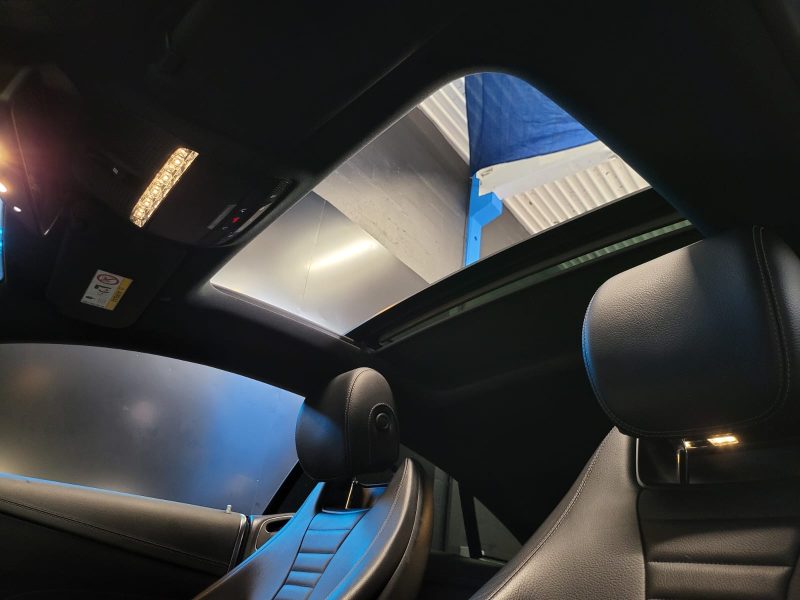 MERCEDES CLASSE E COUPE 220 D 194cv AMG LINE / TOIT OUVRANT / SIEGES ELECTRIQUES A MEMOIRE