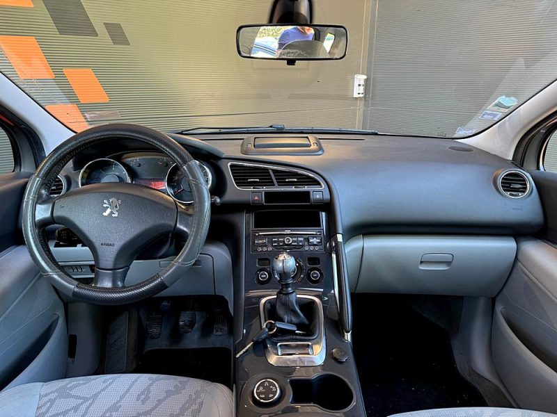 PEUGEOT 3008 1.6 HDi 110 Cv Allure Toit panoramique Climatisation Entretien Complet