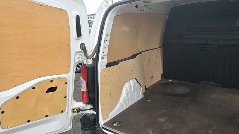 PEUGEOT PARTNER 1.5 bHDI 100  RADAR AV/AR CAMERA RECUL