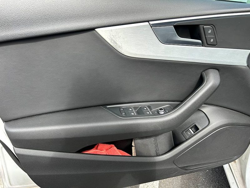 AUDI A4 SPORTBACK 2019