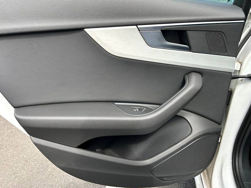 AUDI A4 SPORTBACK 2019