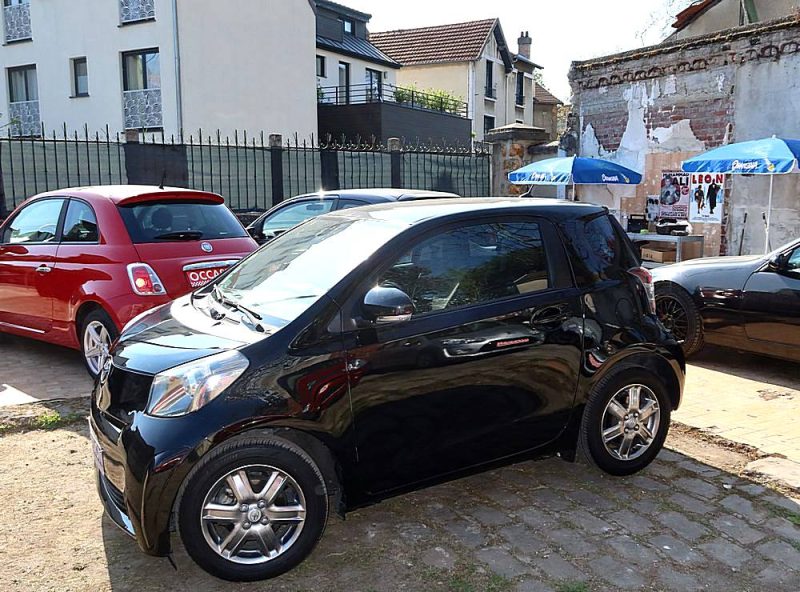 TOYOTA IQ 1ST 2010