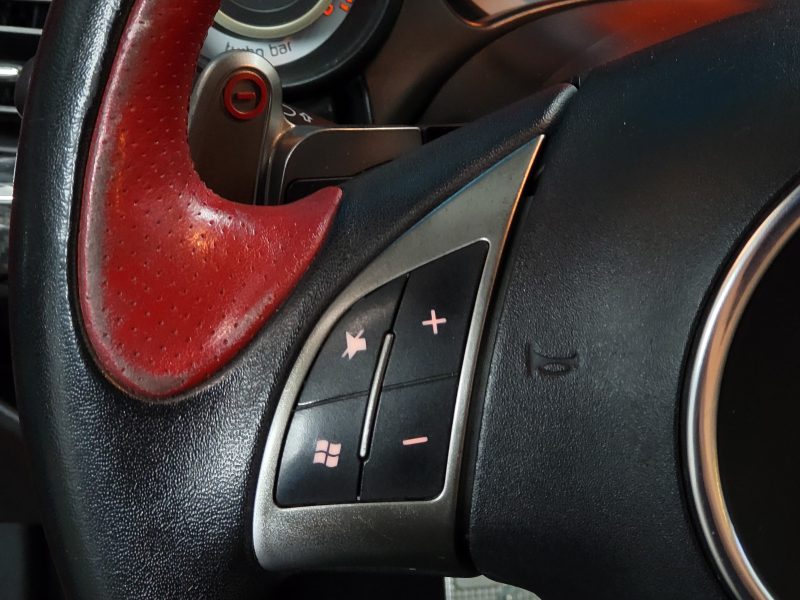 FIAT 500 ABARTH 1.4 T-Jet 180cv 695 Tributo Ferrari Dualogic