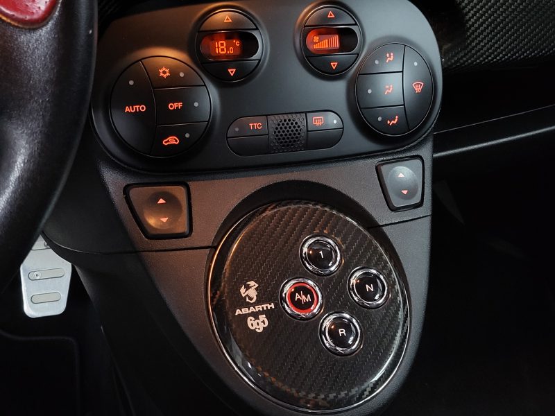 FIAT 500 ABARTH 1.4 T-Jet 180cv 695 Tributo Ferrari Dualogic