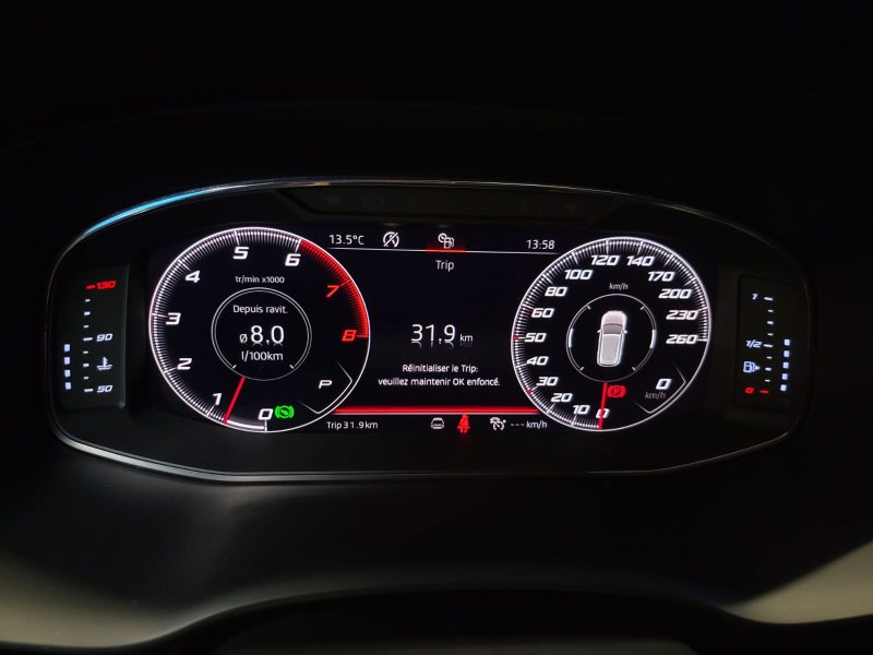 SEAT ATECA 1.5 TSI 150cv XCELLENCE / SUIVI SEAT / TOIT OUVRANT / CAMERA 360° / CARPLAY / SIEGES CHAU