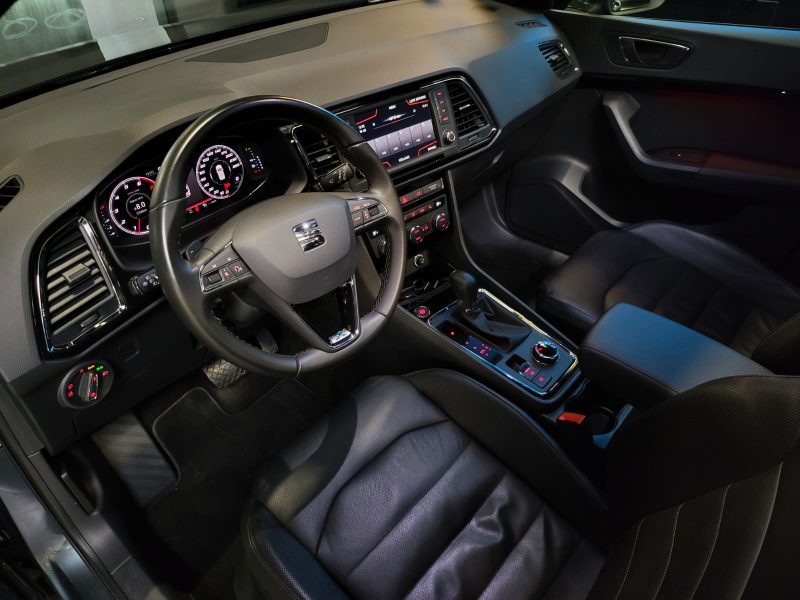 SEAT ATECA 1.5 TSI 150cv XCELLENCE / SUIVI SEAT / TOIT OUVRANT / CAMERA 360° / CARPLAY / SIEGES CHAU