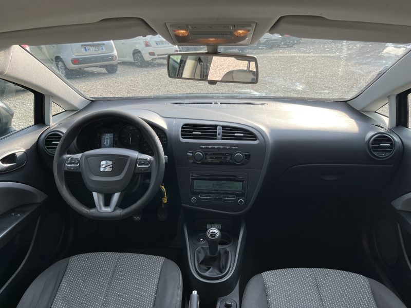 SEAT LEON 2011