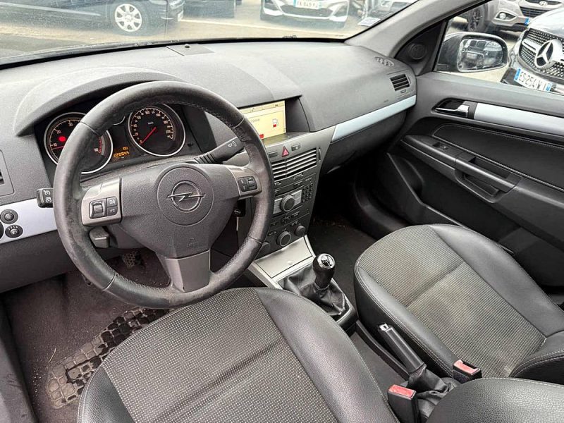 OPEL ASTRA 1.9 CDTI 120CH GPS GARANTIE 3 MOIS 
