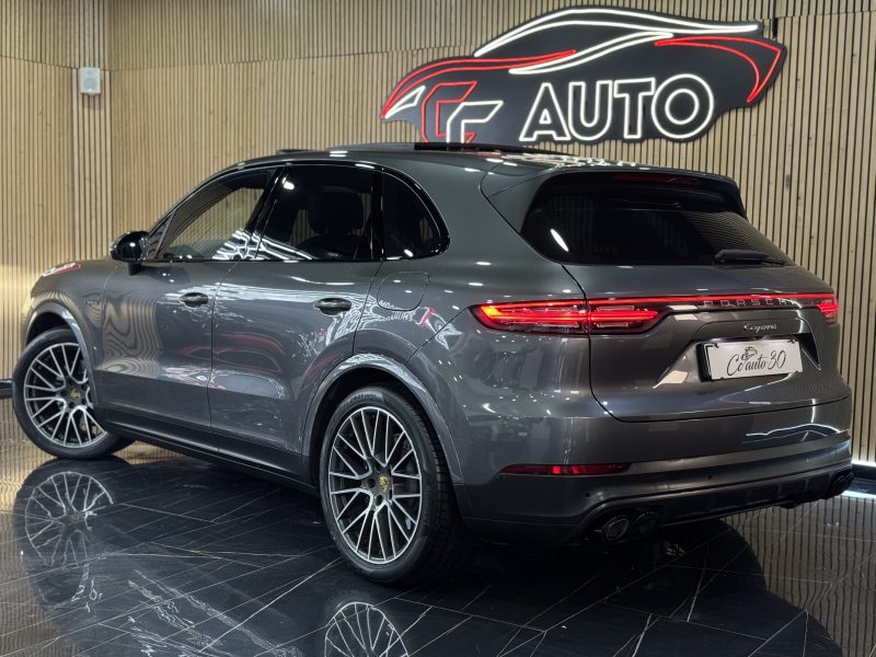 PORSCHE CAYENNE E-HYBRID 2020