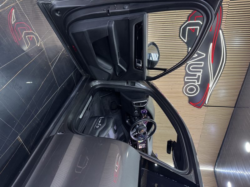 PORSCHE CAYENNE E-HYBRID 2020