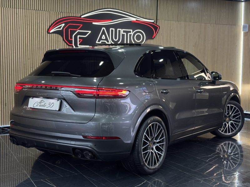 PORSCHE CAYENNE E-HYBRID 2020
