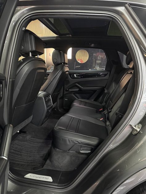 PORSCHE CAYENNE E-HYBRID 2020