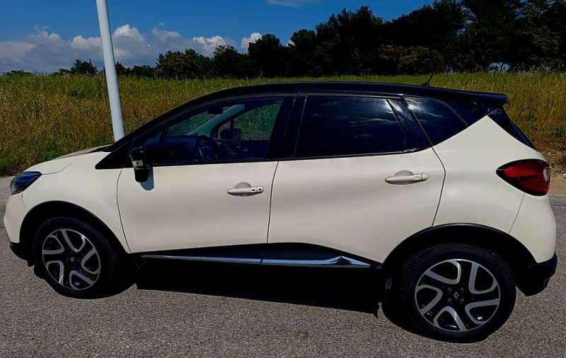 RENAULT Captur, 1.2i 120CV TCE, Boite auto, Essence, 6 cv, 5 portes, 09/2013, garantie : 3 mois.