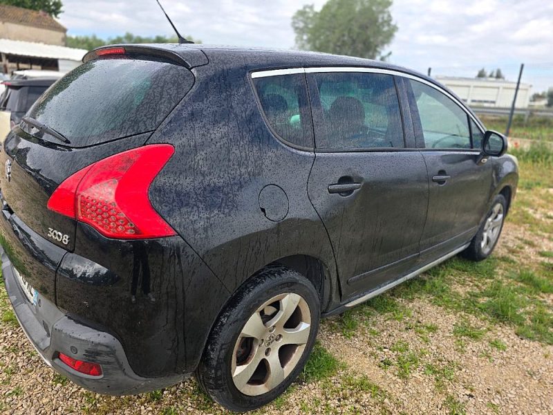 PEUGEOT 3008 2010 1.6 hdi 110ch