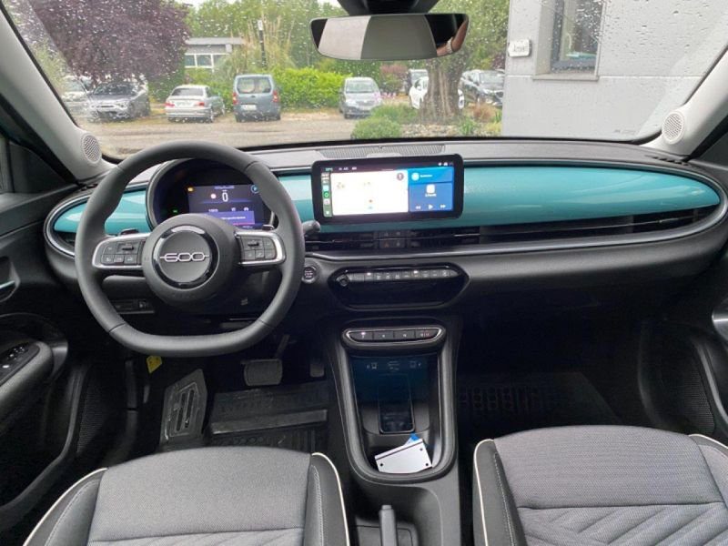 Fiat 600 1.2 Hybrid - 136 BV DCT BERLINE .