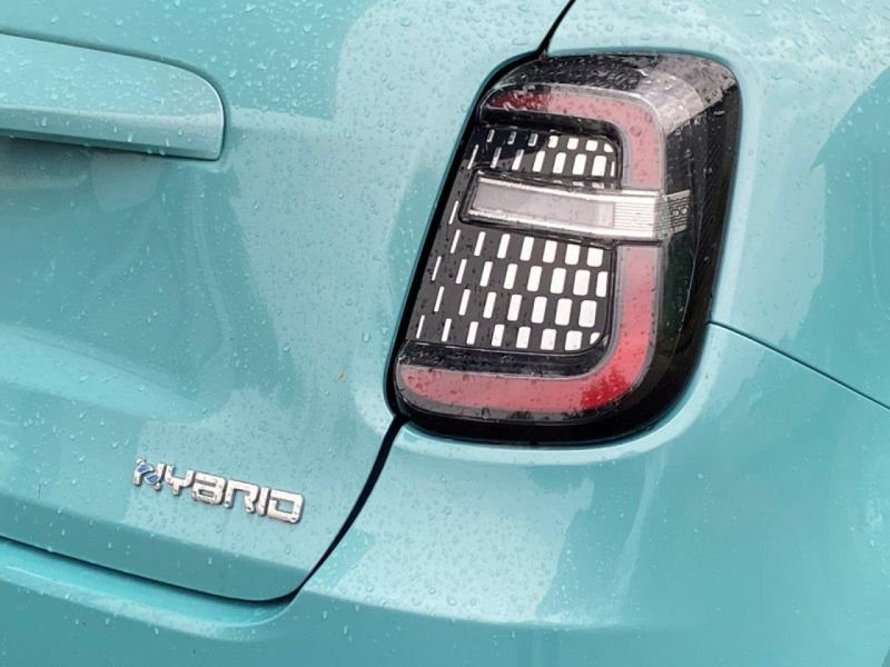 Fiat 600 1.2 Hybrid - 136 BV DCT BERLINE .