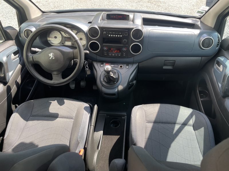 PEUGEOT PARTNER 2011