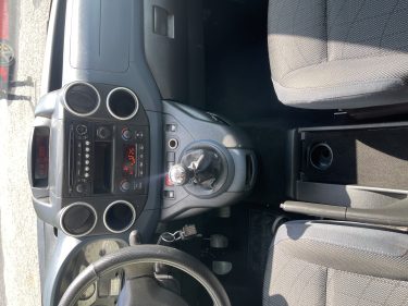 PEUGEOT PARTNER 2011