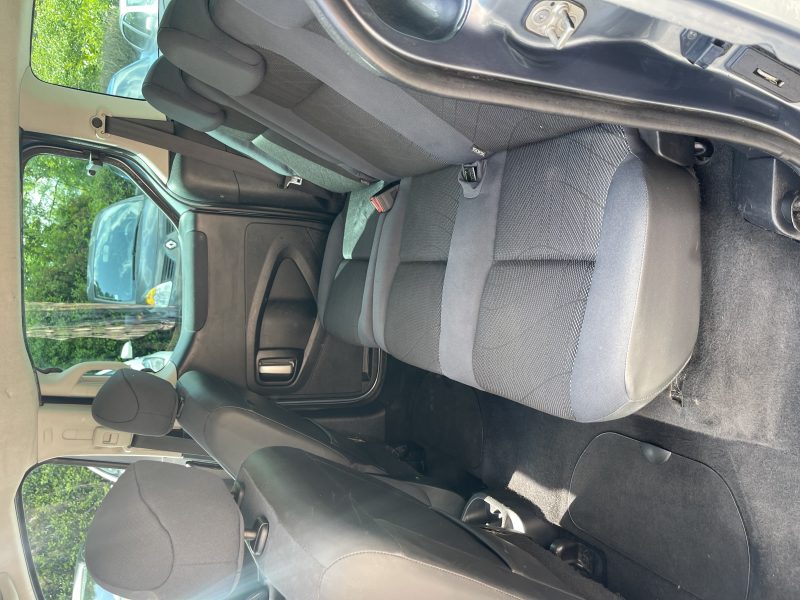 PEUGEOT PARTNER 2011