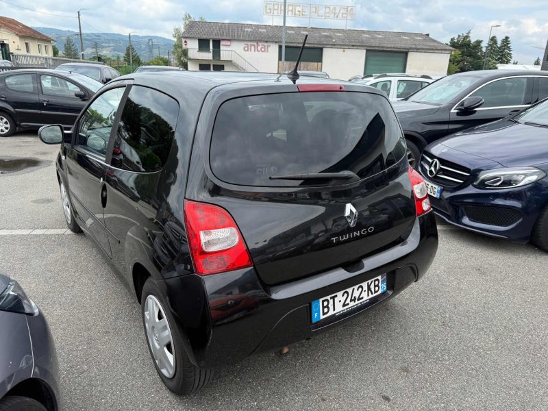 RENAULT TWINGO 2011