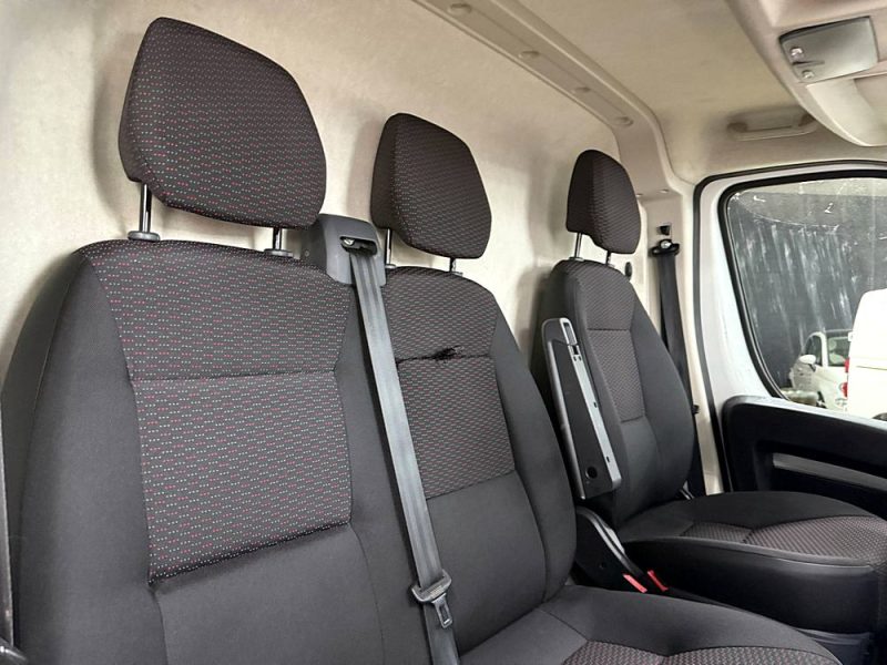 PEUGEOT BOXER 2021