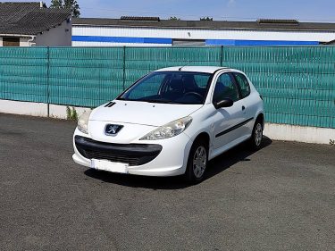 PEUGEOT 206+