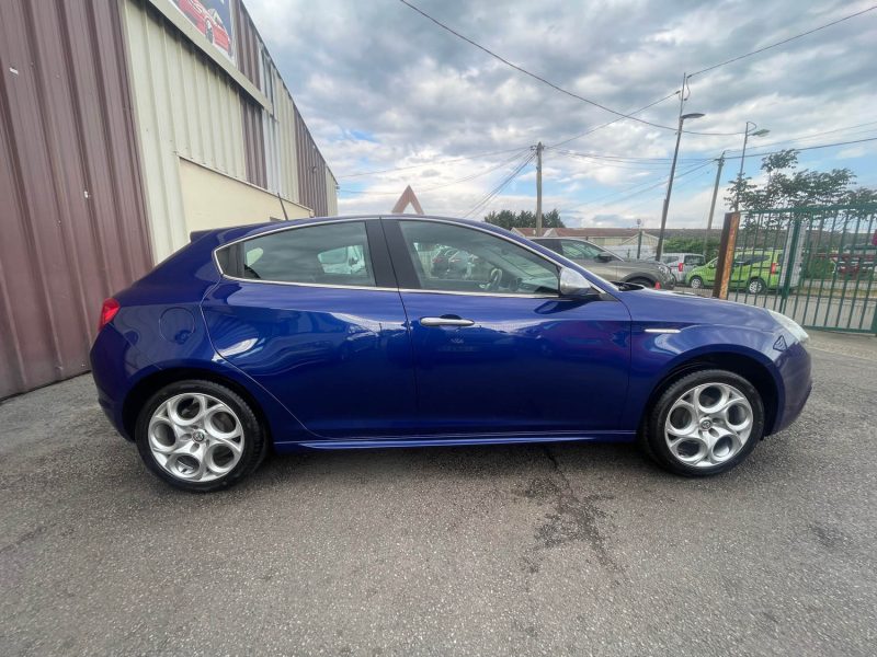 ALFA ROMEO GIULIETTA 940 2016 1.4i - 16V TURBO 120CV 1ER MAIN