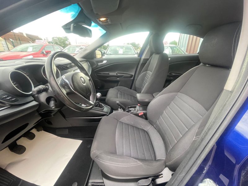 ALFA ROMEO GIULIETTA 940 2016 1.4i - 16V TURBO 120CV 1ER MAIN