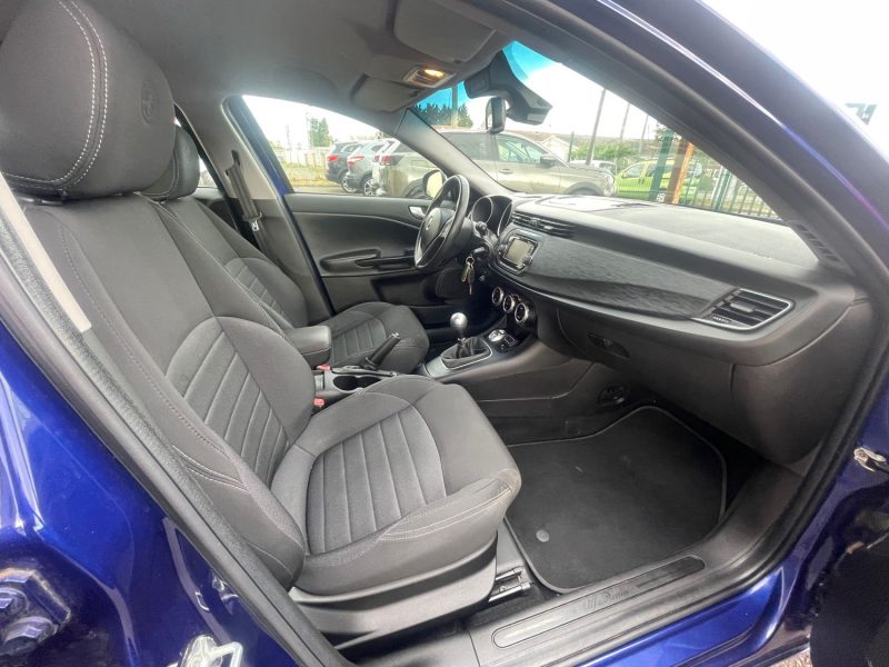 ALFA ROMEO GIULIETTA 940 2016 1.4i - 16V TURBO 120CV 1ER MAIN