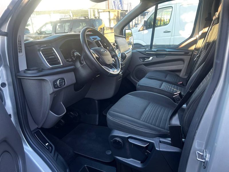 FORD TRANSIT CUSTOM LIMITED 2.0 EcoBlue 170 ch 6 pl TVA REC