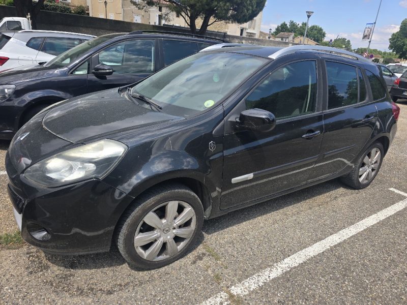 RENAULT CLIO ESTATE 1.5 DCI 90CH XV DE FRANCE
