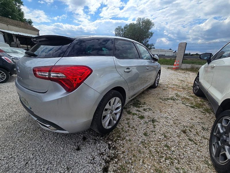 CITROEN DS5 1.6 HDI 110CH