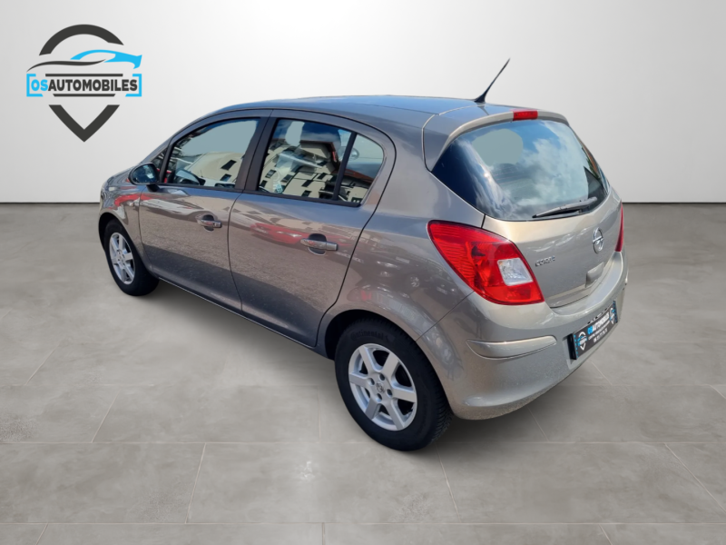 OPEL CORSA IV 2013