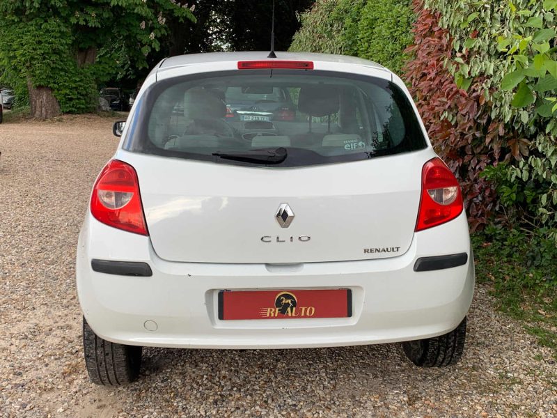 RENAULT CLIO 2007 1.5 DCI 