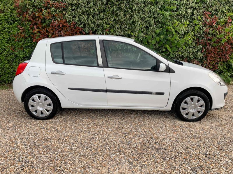 RENAULT CLIO 2007 1.5 DCI 