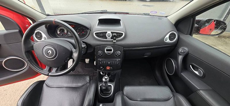 RENAULT CLIO 2012