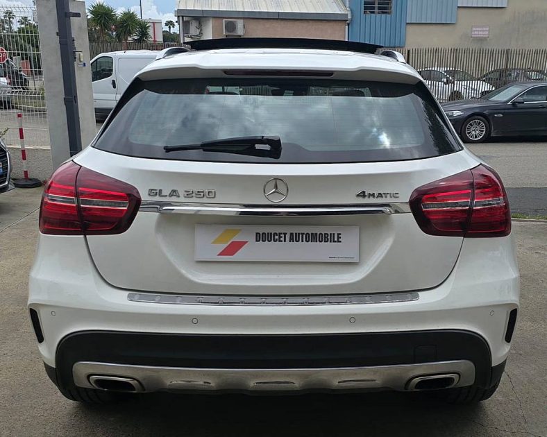MERCEDES CLASSE GLA 2018