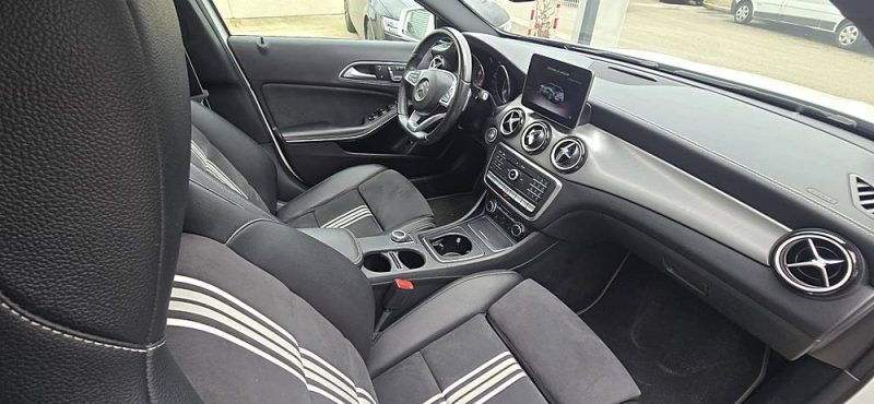 MERCEDES CLASSE GLA 2018