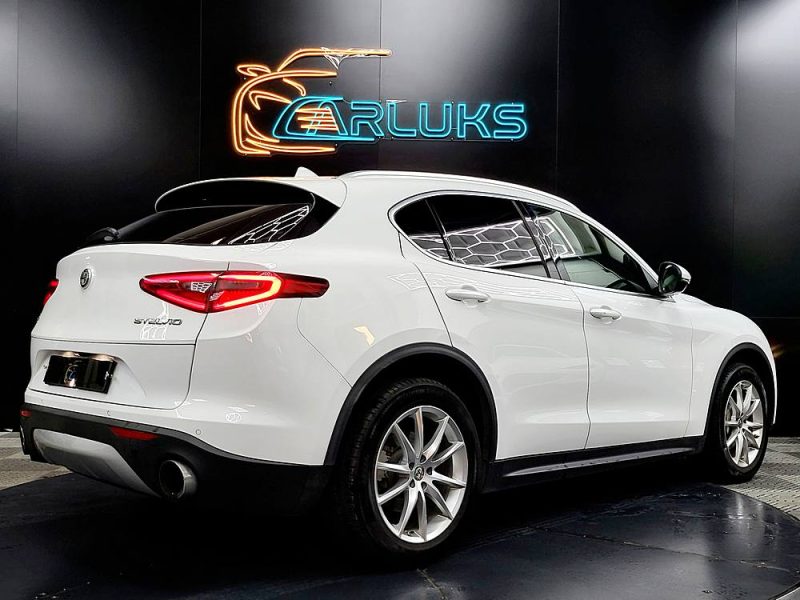 ALFA ROMEO STELVIO 2.0 Turbo Q4 Super 200cv AT8
