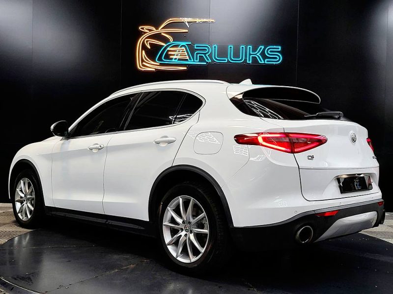 ALFA ROMEO STELVIO 2.0 Turbo Q4 Super 200cv AT8
