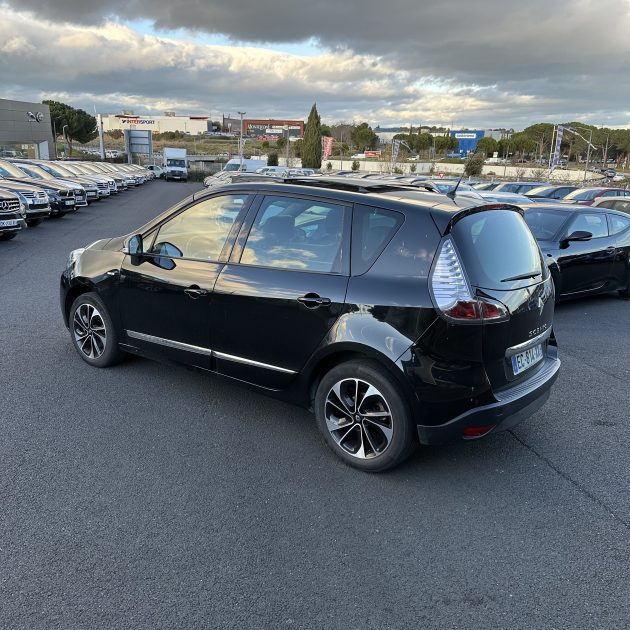 RENAULT SCENIC 1.2 TCe 130ch BOSE 84000KM TOIT PANO OUVRANT