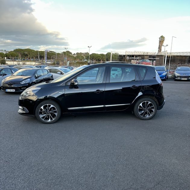 RENAULT SCENIC 1.2 TCe 130ch BOSE 84000KM TOIT PANO OUVRANT