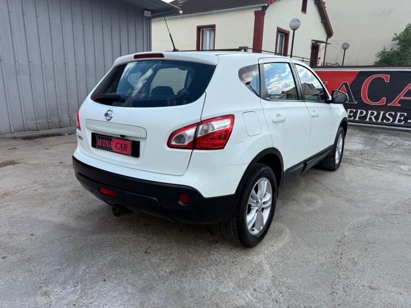 NISSAN QASHQAI 2011