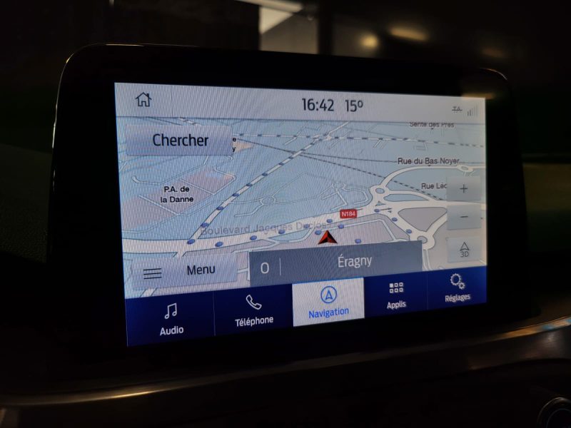 FORD FOCUS 1.0 EcoBoost 125cv TITANIUM / SUIVI FORD / CARPLAY / AIDE AU PARKING AV+AR / KEY LESS /  