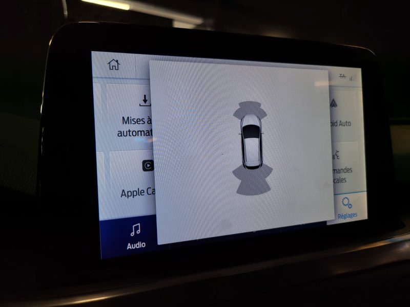 FORD FOCUS 1.0 EcoBoost 125cv TITANIUM / SUIVI FORD / CARPLAY / AIDE AU PARKING AV+AR / KEY LESS /  