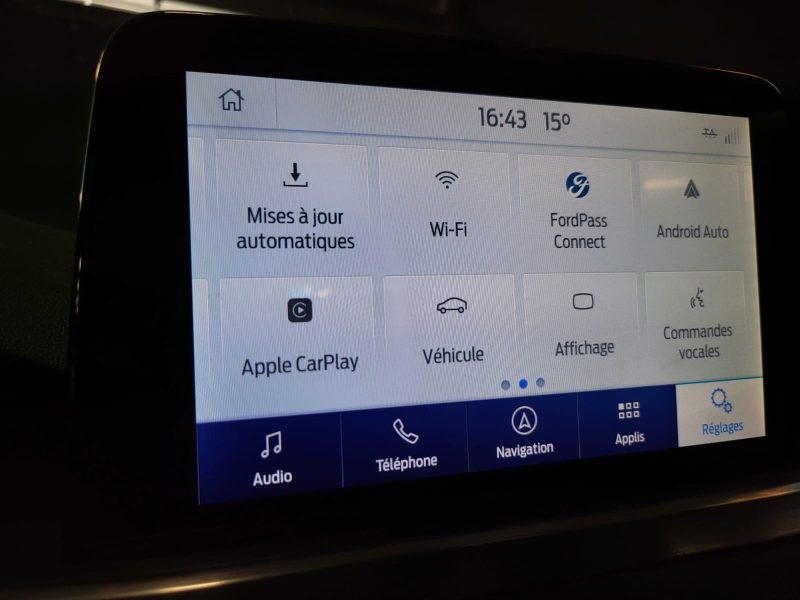 FORD FOCUS 1.0 EcoBoost 125cv TITANIUM / SUIVI FORD / CARPLAY / AIDE AU PARKING AV+AR / KEY LESS /  